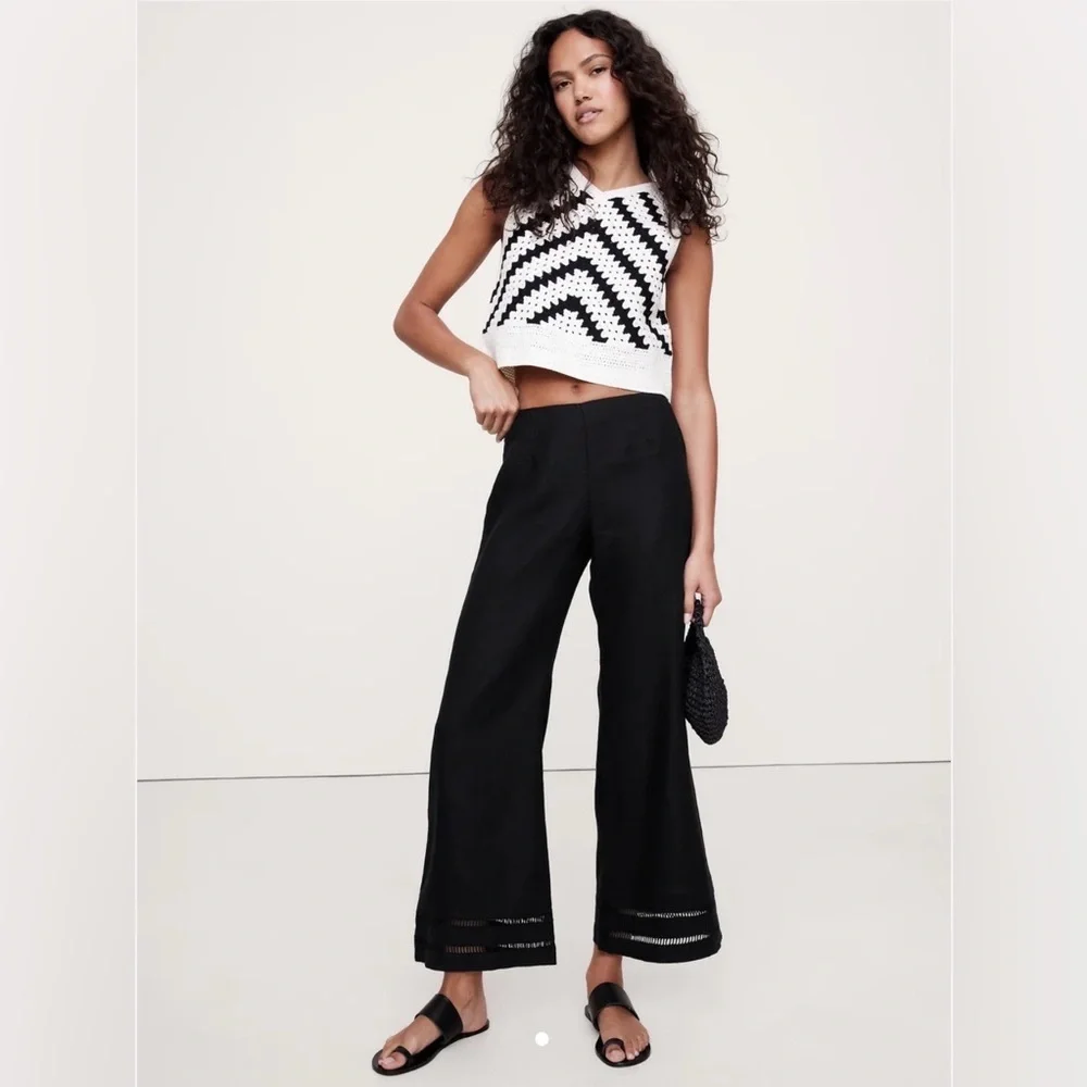 NWOT Banana Republic Mid Rise Kick Flare Lace Trim Linen Black Ankle Pant Sz 10.
